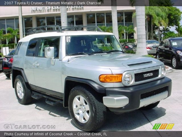 2007 Toyota FJ Cruiser  in Titanium Metallic