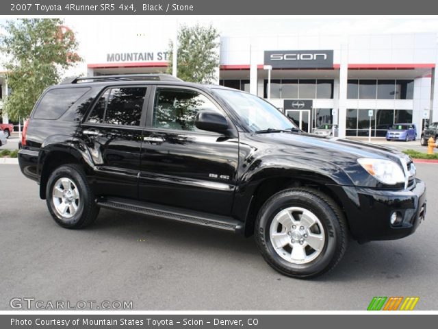 2007 Toyota 4Runner SR5 4x4 in Black