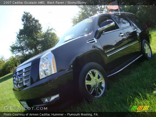 2007 Cadillac Escalade AWD in Black Raven