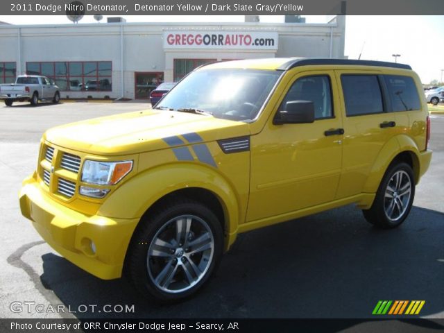 2011 Dodge Nitro Detonator in Detonator Yellow