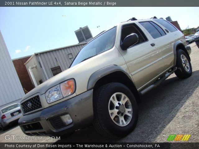 2001 Nissan Pathfinder LE 4x4 in Sahara Beige Metallic