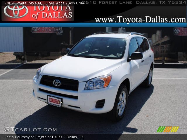 2009 Toyota RAV4 I4 in Super White