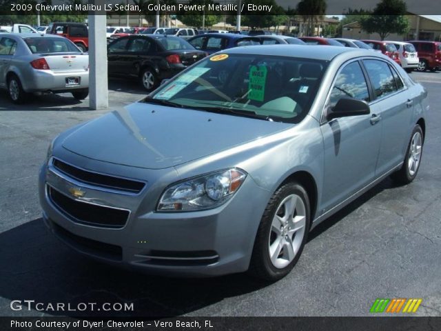2009 Chevrolet Malibu LS Sedan in Golden Pewter Metallic