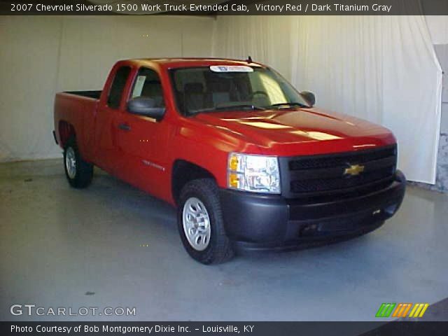 2007 Chevrolet Silverado 1500 Work Truck Extended Cab in Victory Red