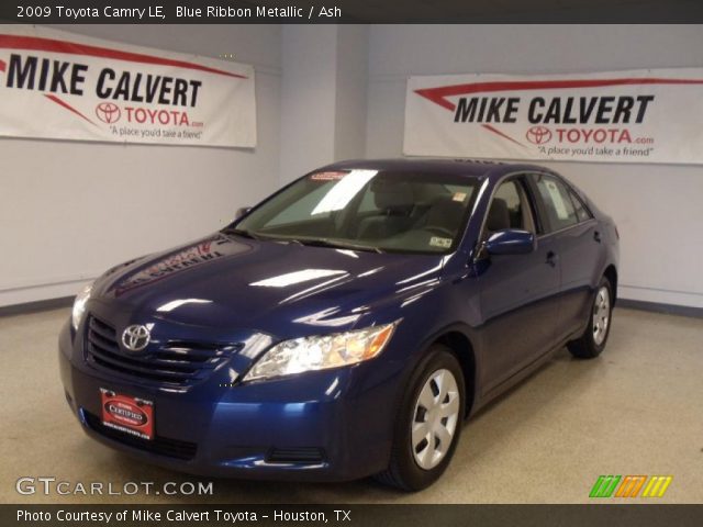 2009 Toyota Camry LE in Blue Ribbon Metallic