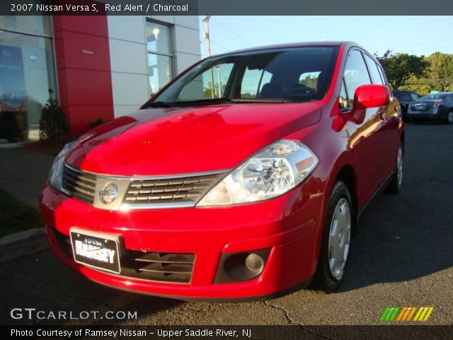 2007 Nissan Versa S in Red Alert