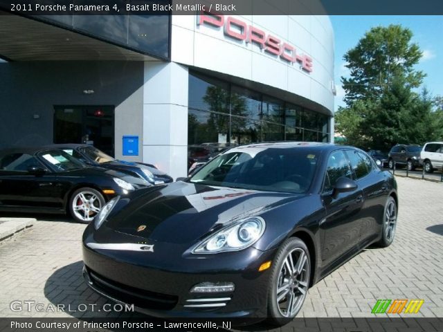 2011 Porsche Panamera 4 in Basalt Black Metallic