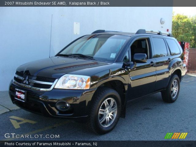 2007 Mitsubishi Endeavor SE AWD in Kalapana Black