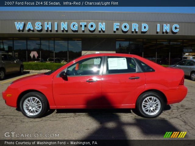 2007 Ford Focus ZX4 SE Sedan in Infra-Red