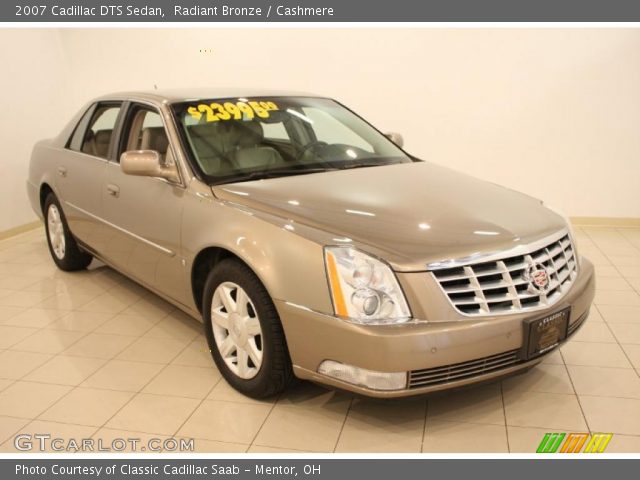 2007 Cadillac DTS Sedan in Radiant Bronze