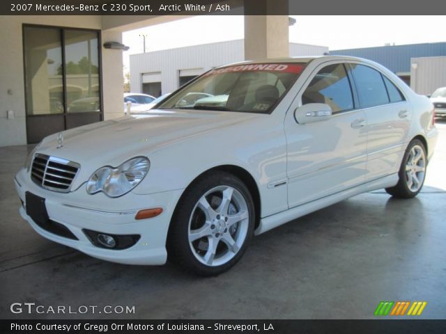 2007 Mercedes-Benz C 230 Sport in Arctic White