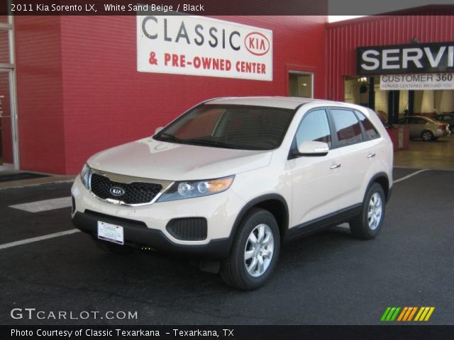 2011 Kia Sorento LX in White Sand Beige