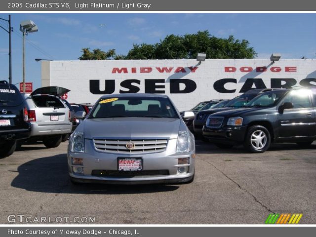 2005 Cadillac STS V6 in Light Platinum