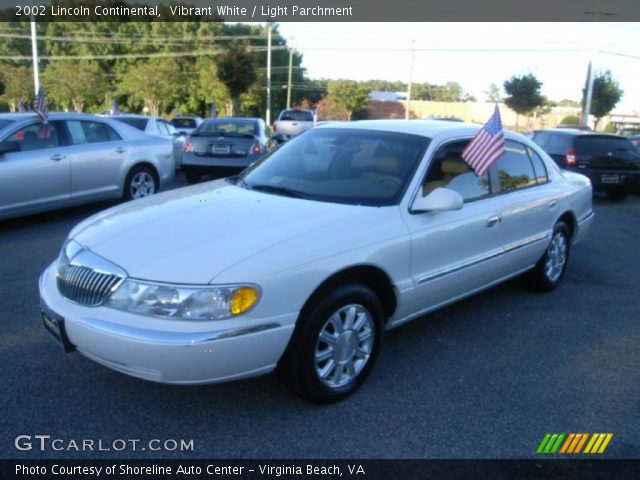 2002 Lincoln Continental  in Vibrant White