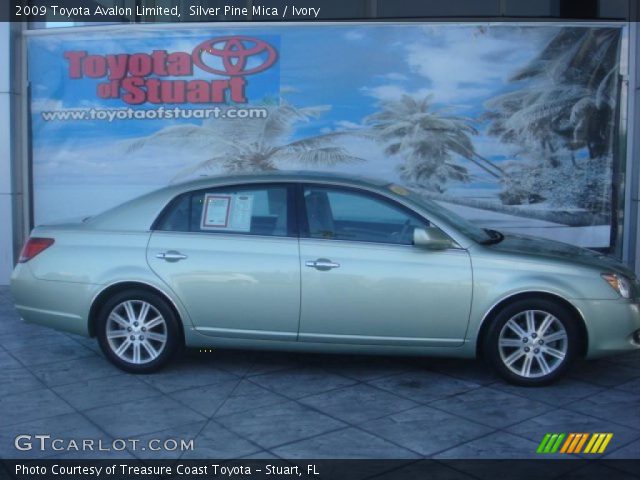 2009 Toyota Avalon Limited in Silver Pine Mica