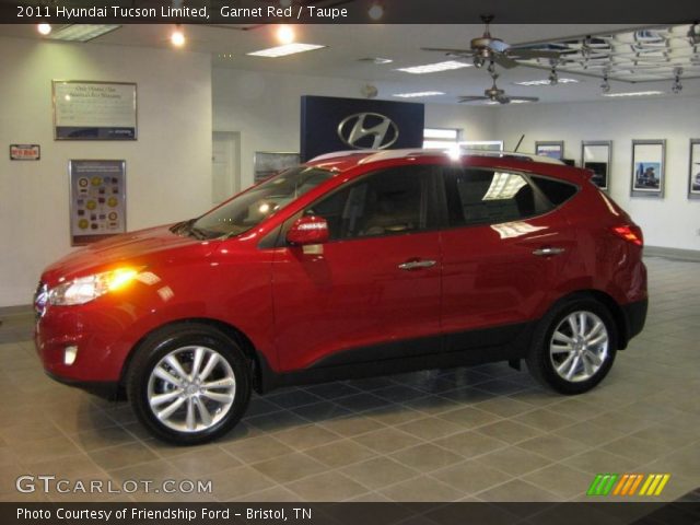 2011 Hyundai Tucson Limited in Garnet Red