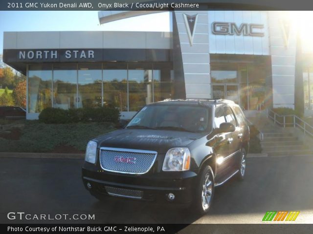 2011 GMC Yukon Denali AWD in Onyx Black