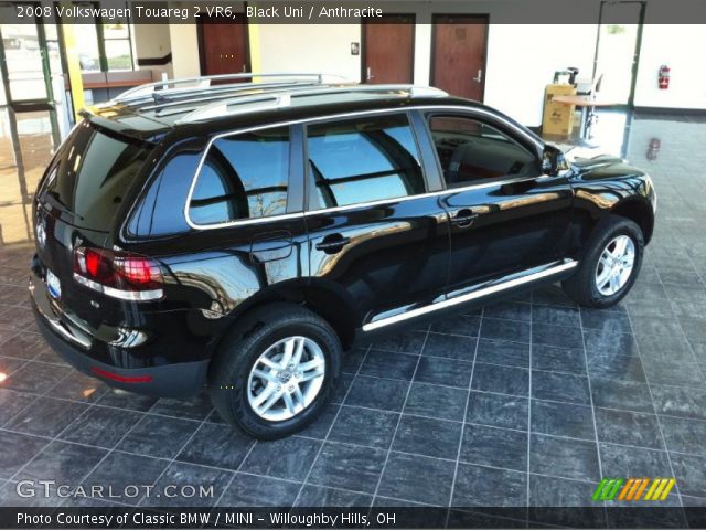 2008 Volkswagen Touareg 2 VR6 in Black Uni