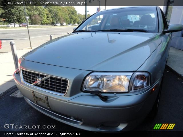 2004 Volvo S80 T6 in Silver Metallic