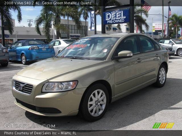 2008 Volvo S40 2.4i in Gecko Green Metallic