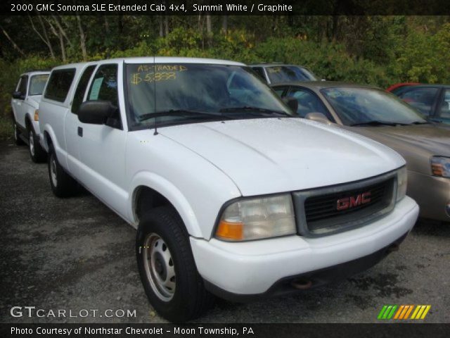 2000 GMC Sonoma SLE Extended Cab 4x4 in Summit White