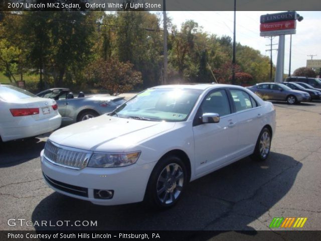 2007 Lincoln MKZ Sedan in Oxford White