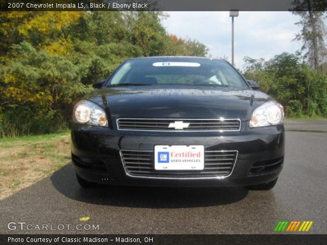 2007 Chevrolet Impala LS in Black