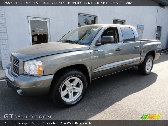 2007 Dodge Dakota SLT Quad Cab 4x4 in Mineral Gray Metallic