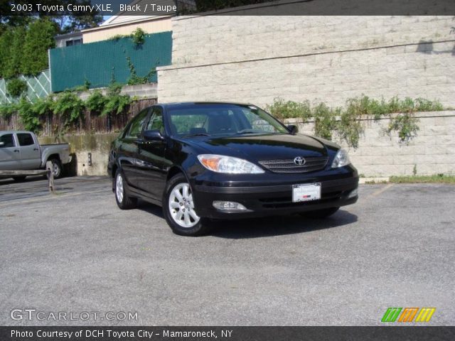 2003 Toyota Camry XLE in Black