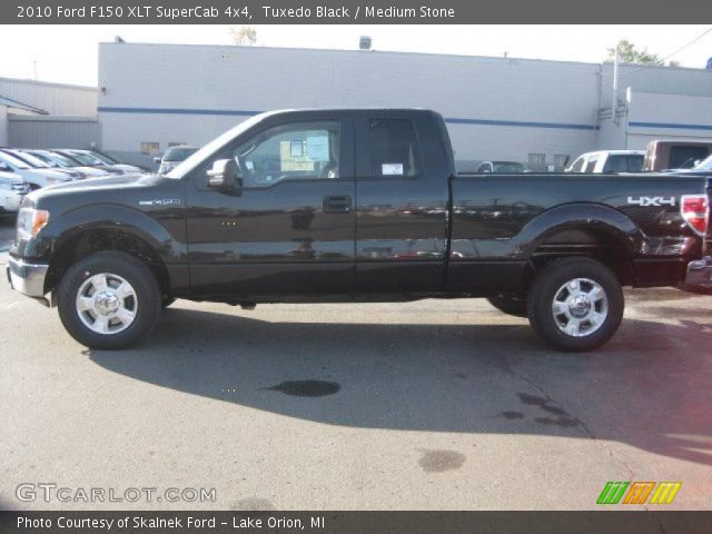 2010 Ford F150 XLT SuperCab 4x4 in Tuxedo Black