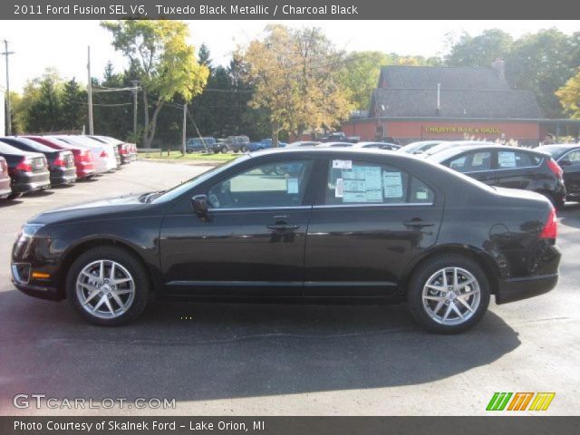 2011 Ford Fusion SEL V6 in Tuxedo Black Metallic