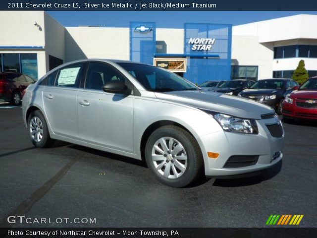 2011 Chevrolet Cruze LS in Silver Ice Metallic