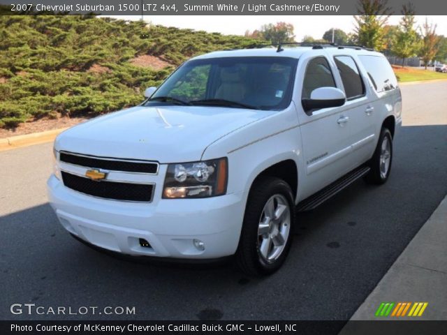 2007 Chevrolet Suburban 1500 LTZ 4x4 in Summit White