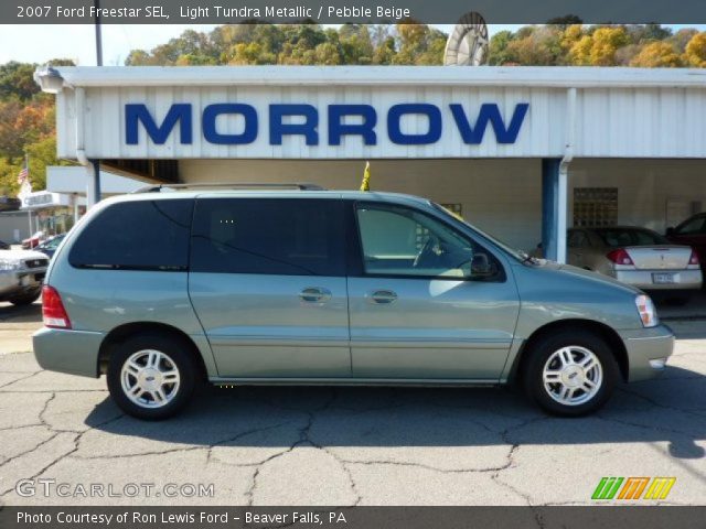 2007 Ford Freestar SEL in Light Tundra Metallic