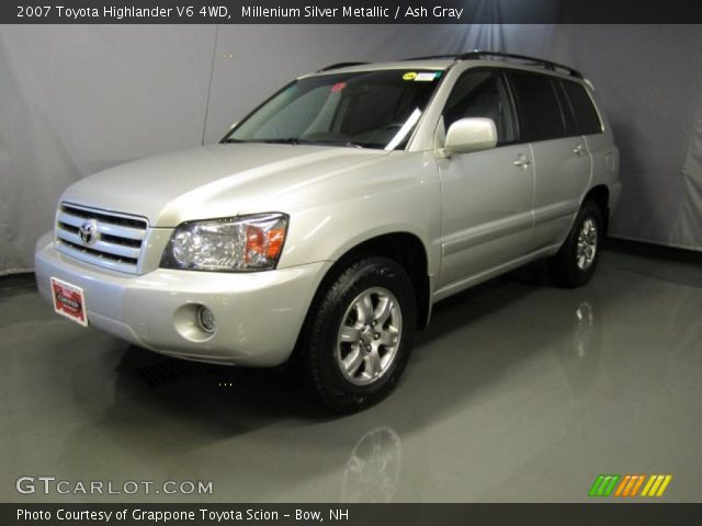 2007 Toyota Highlander V6 4WD in Millenium Silver Metallic