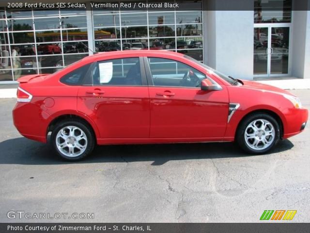 2008 Ford Focus SES Sedan in Vermillion Red