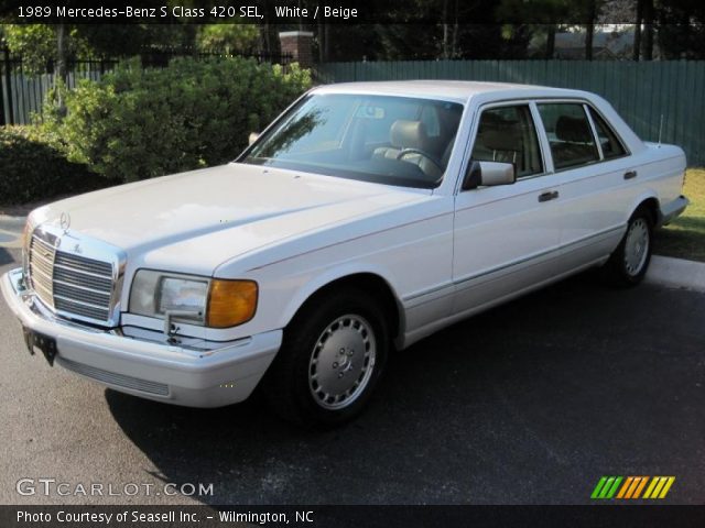 Mercedes Benz S550 White. White 1989 Mercedes-Benz S