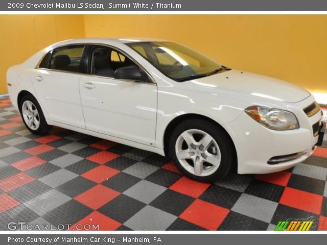 2009 Chevrolet Malibu LS Sedan in Summit White