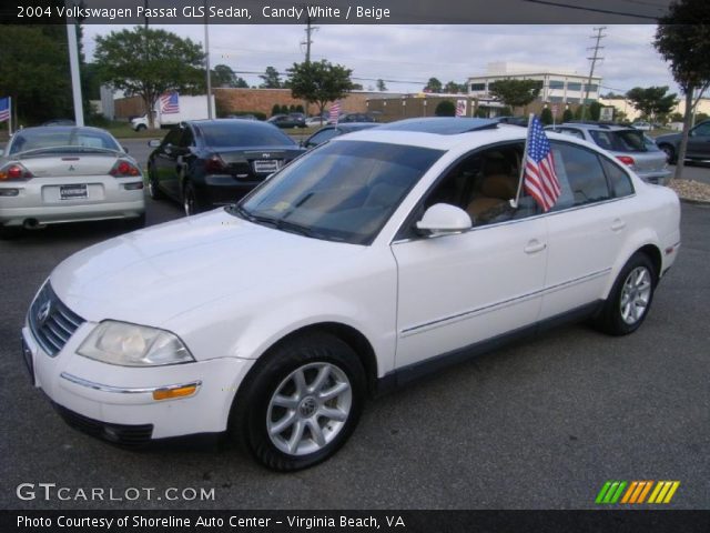 2004 Volkswagen Passat GLS Sedan in Candy White