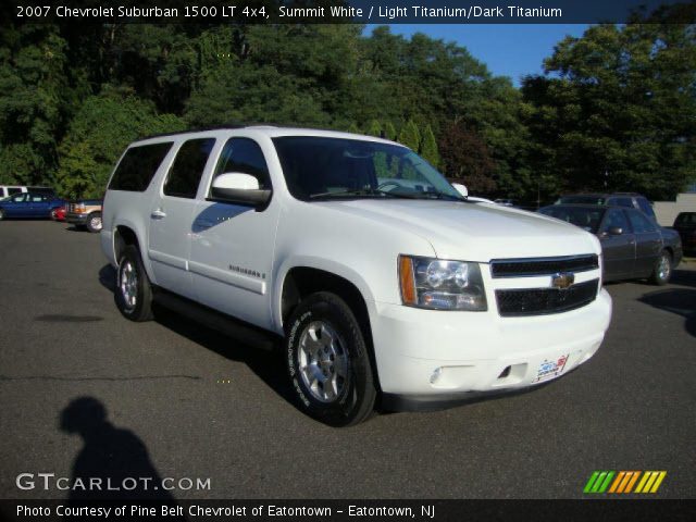 2007 Chevrolet Suburban 1500 LT 4x4 in Summit White