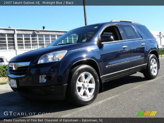 2007 Saturn Outlook XE in Midnight Blue