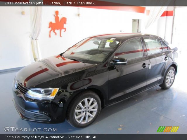 2011 Volkswagen Jetta SE Sedan in Black
