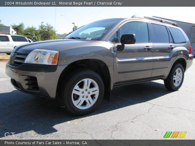 2004 Mitsubishi Endeavor LS in Mineral Beige Pearl