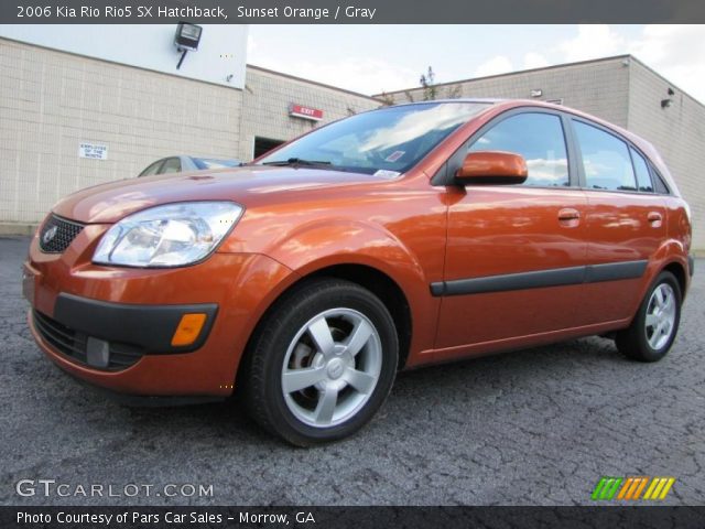 2006 Kia Rio Rio5 SX Hatchback in Sunset Orange