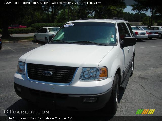 2005 Ford Expedition XLS 4x4 in Oxford White