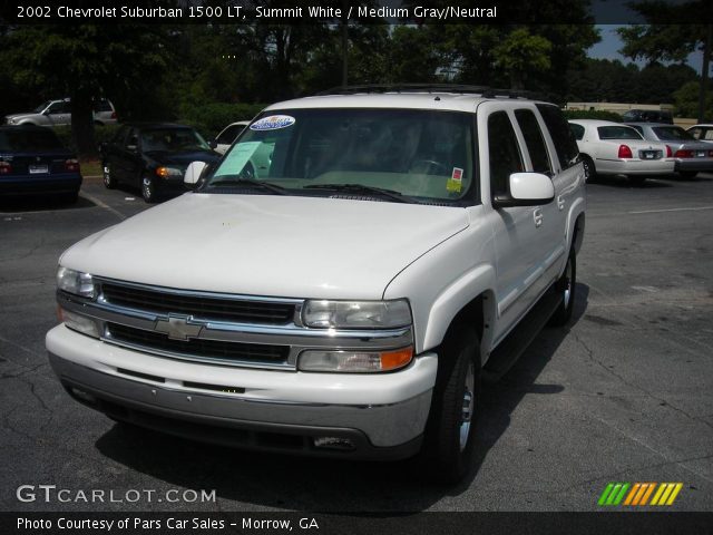 2002 Chevrolet Suburban 1500 LT in Summit White