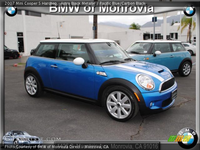 2007 Mini Cooper S Hardtop in Astro Black Metallic