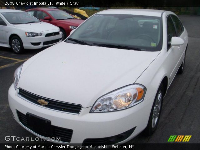 2008 Chevrolet Impala LT in White