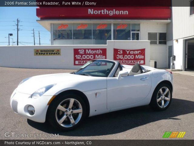 2006 Pontiac Solstice Roadster in Pure White