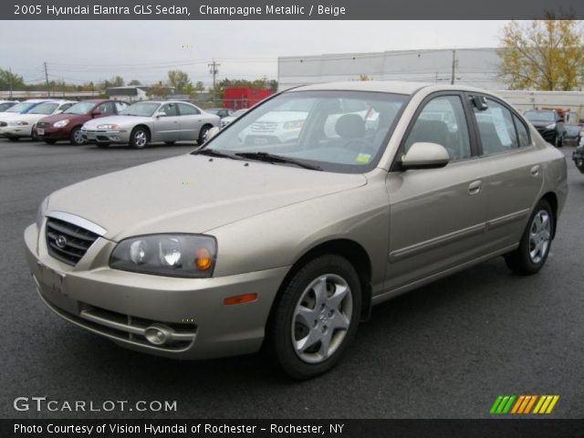 2005 Hyundai Elantra GLS Sedan in Champagne Metallic